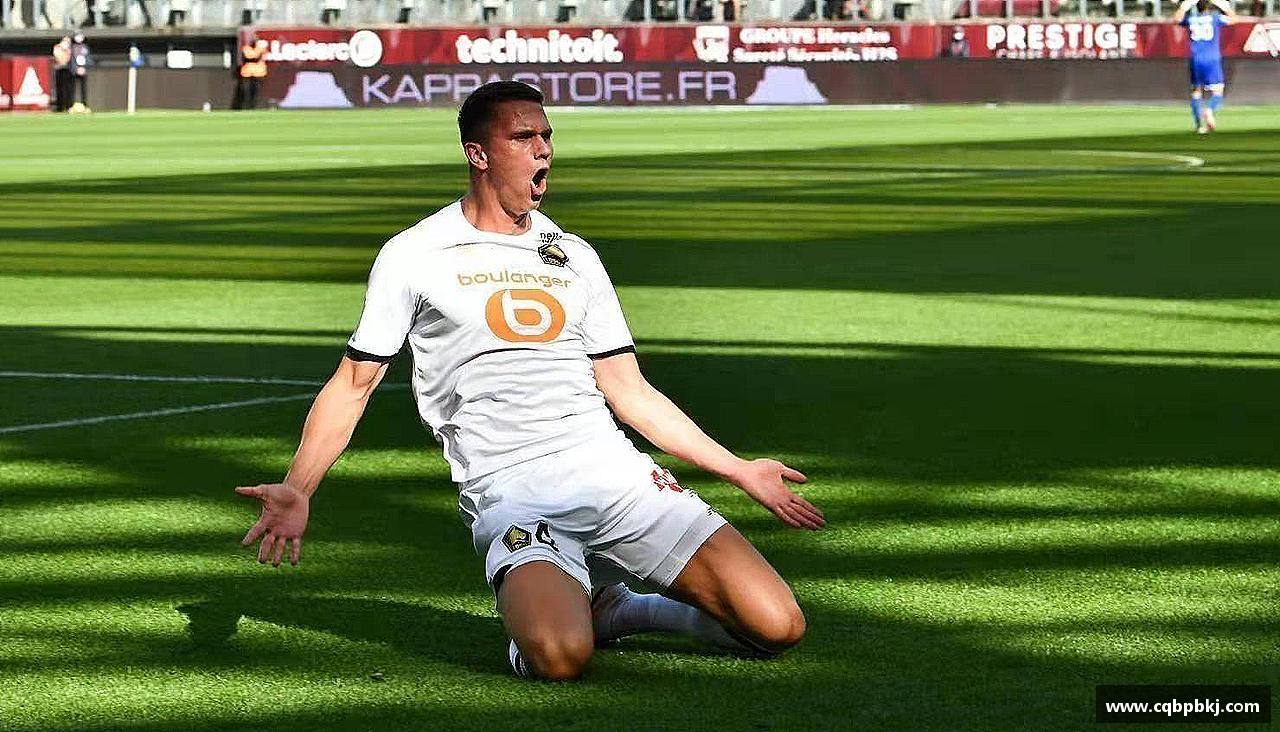 拥抱青春，释放活力！